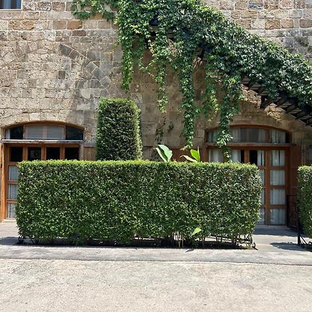 Old Town Guesthouses Batroûn Dış mekan fotoğraf