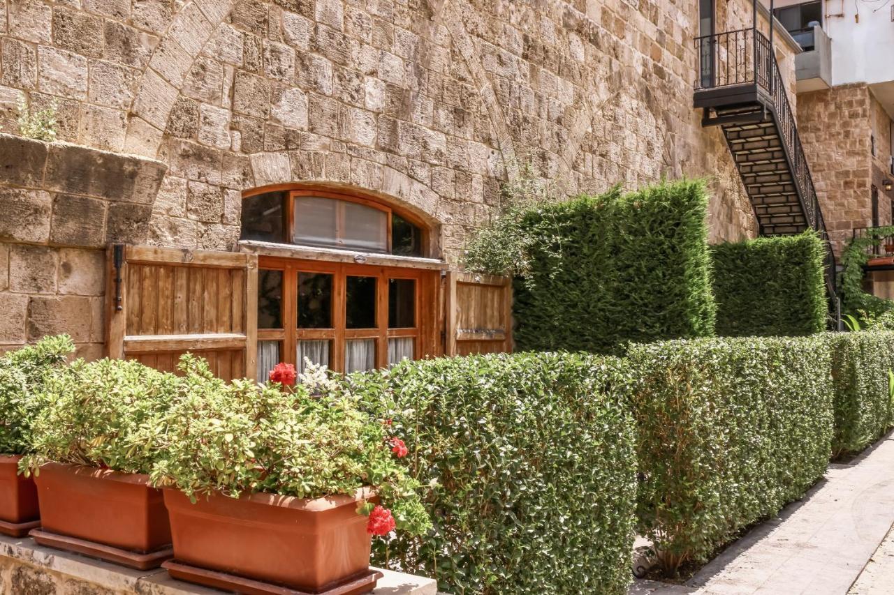 Old Town Guesthouses Batroûn Dış mekan fotoğraf