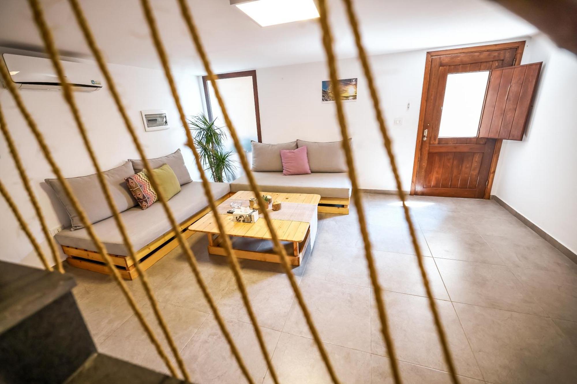 Old Town Guesthouses Batroûn Dış mekan fotoğraf