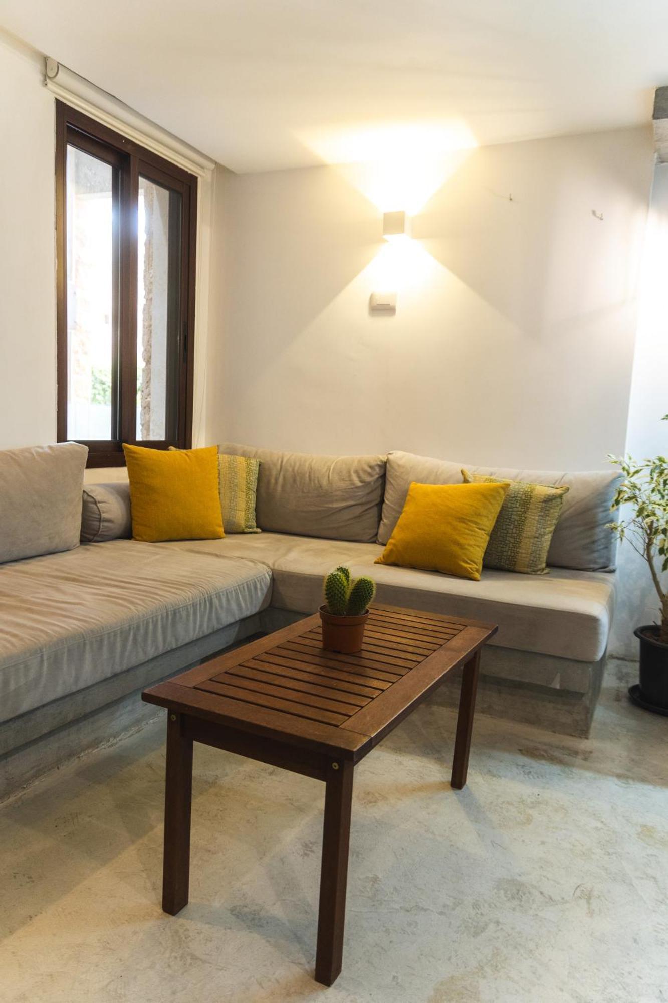 Old Town Guesthouses Batroûn Dış mekan fotoğraf