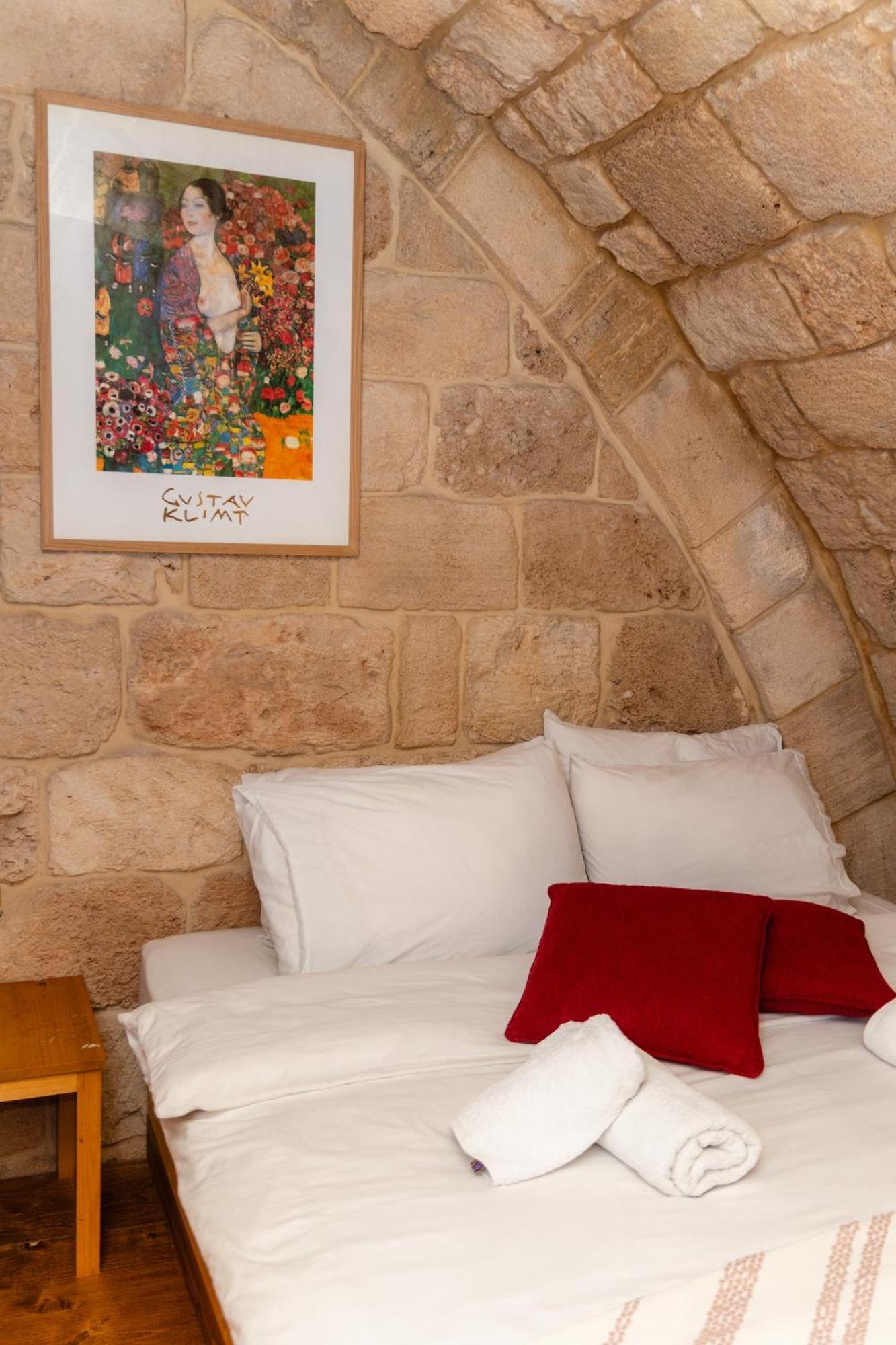 Old Town Guesthouses Batroûn Dış mekan fotoğraf