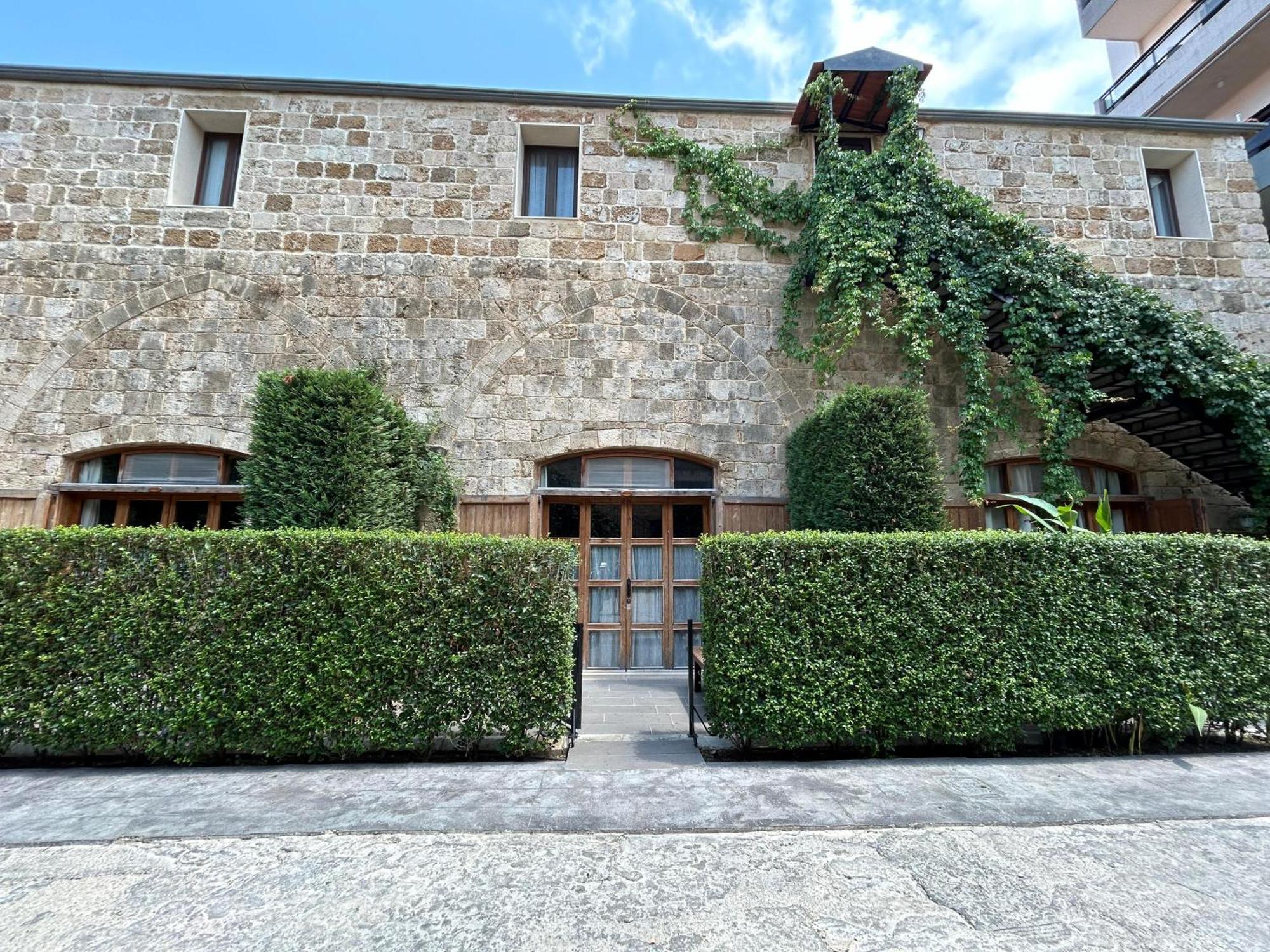 Old Town Guesthouses Batroûn Dış mekan fotoğraf